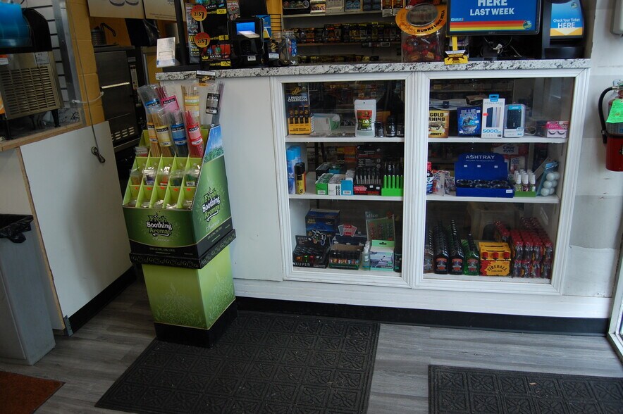 More Photos Of 100 W Main St, Batavia Convenience Store For Sale