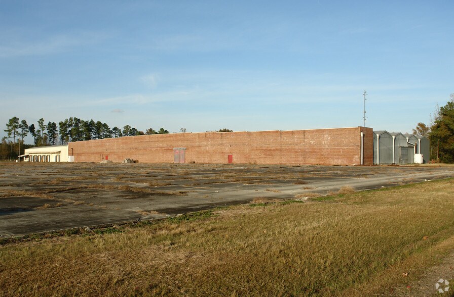More Photos Of 1040 Old Teacheys Rd, Wallace Warehouse For Lease