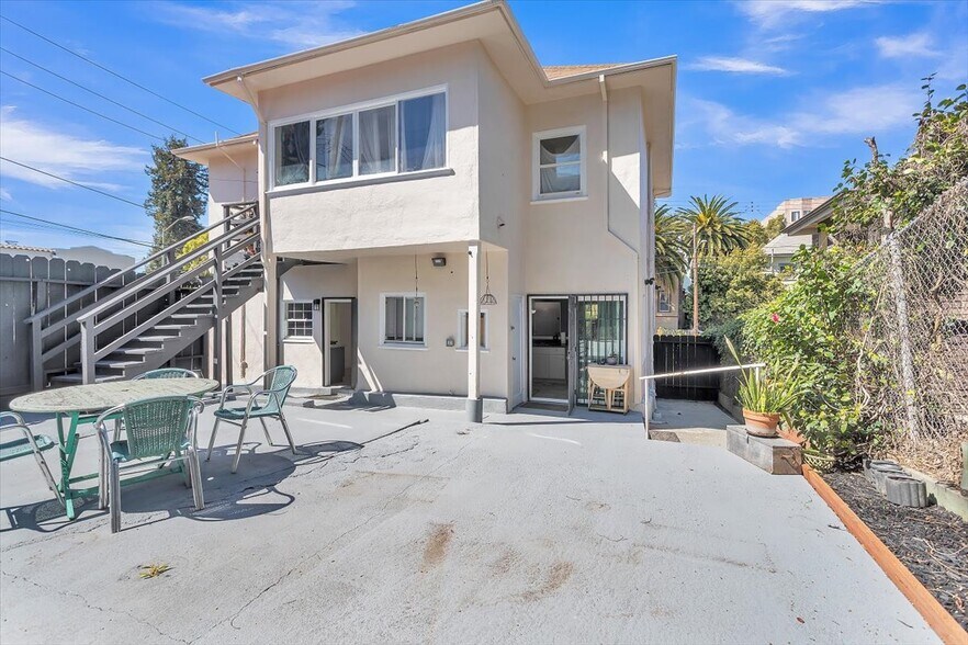 More Photos Of 3300 Harrison St, Oakland Apartments For Sale