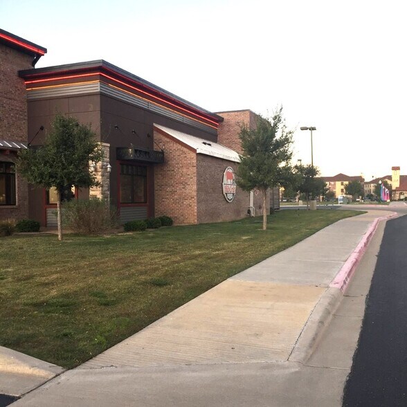 More Photos Of 5050 S Coulter St, Amarillo Restaurant For Lease