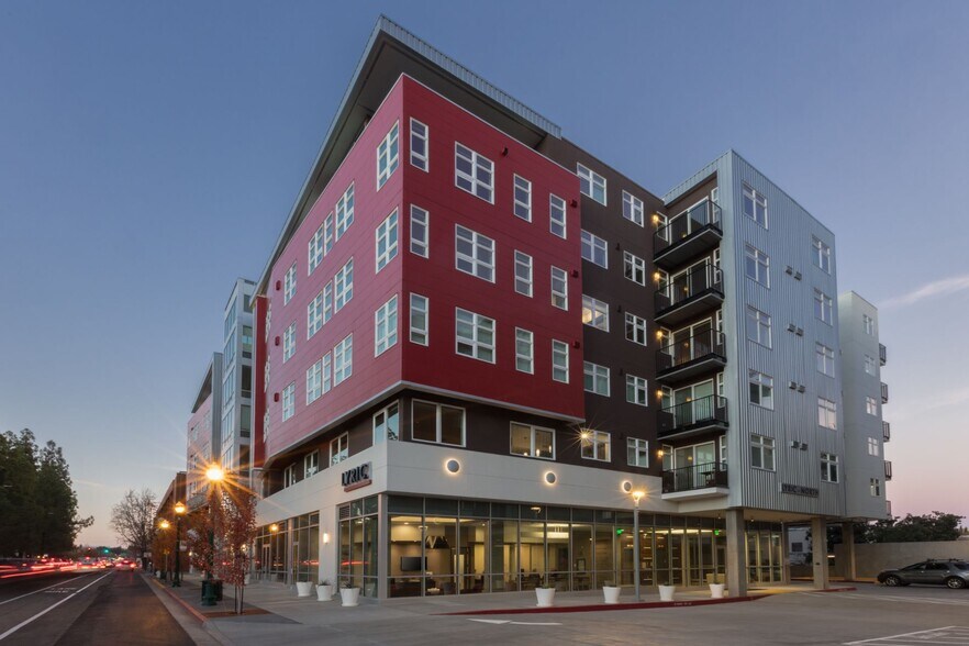 Primary Photo Of 1500 N California Blvd, Walnut Creek Apartments For Lease