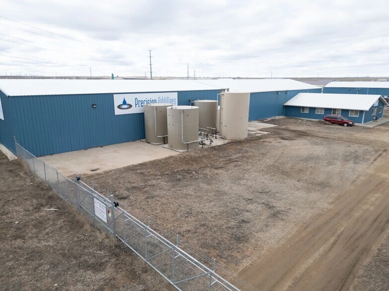 More Photos Of 5027 141st T Ln NW, Williston Industrial For Sale