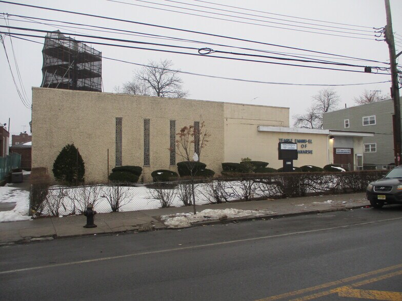 More Photos Of 1880 Rockaway Pky, Brooklyn Specialty For Lease