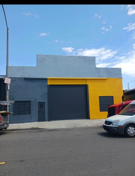 More Photos Of 1470-1472 Cota Ave, Long Beach Warehouse For Sale