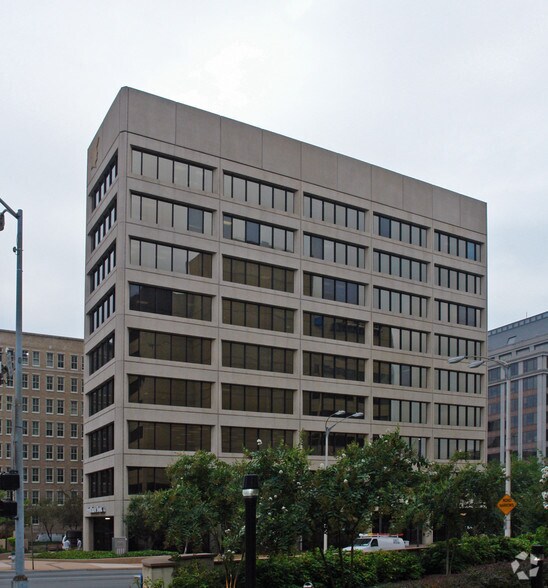 More Photos Of 510 Jefferson St SE, Roanoke Office For Lease