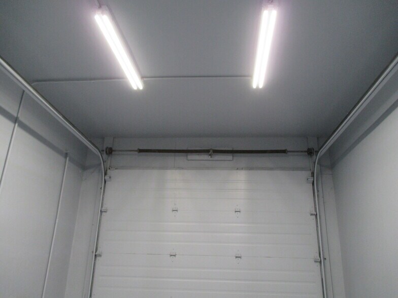 More Photos Of 3 Vine St, Greenwood Lake Warehouse For Lease