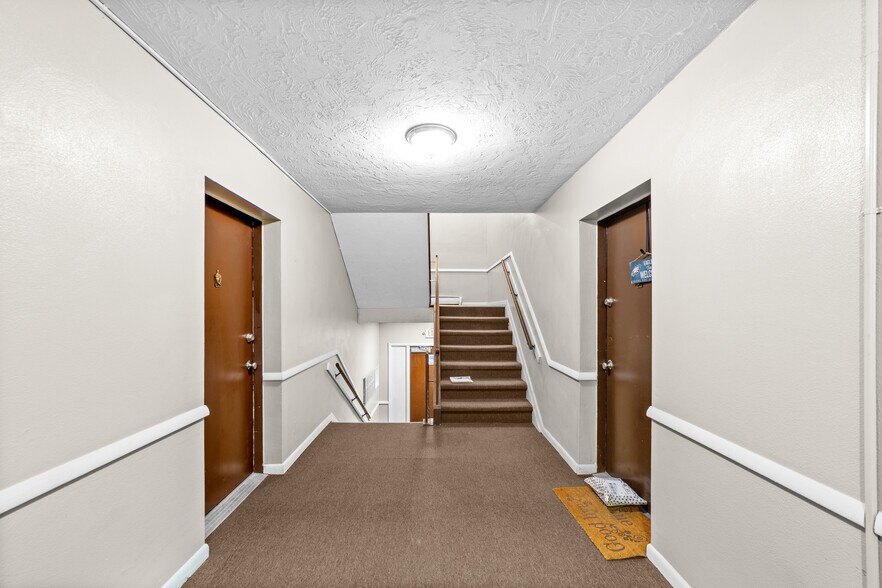More Photos Of 5216 E Lake Rd, Sheffield Lake Apartments For Sale