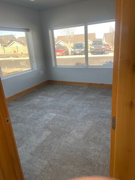 More Photos Of 1188 W 10400 S, South Jordan Office For Lease