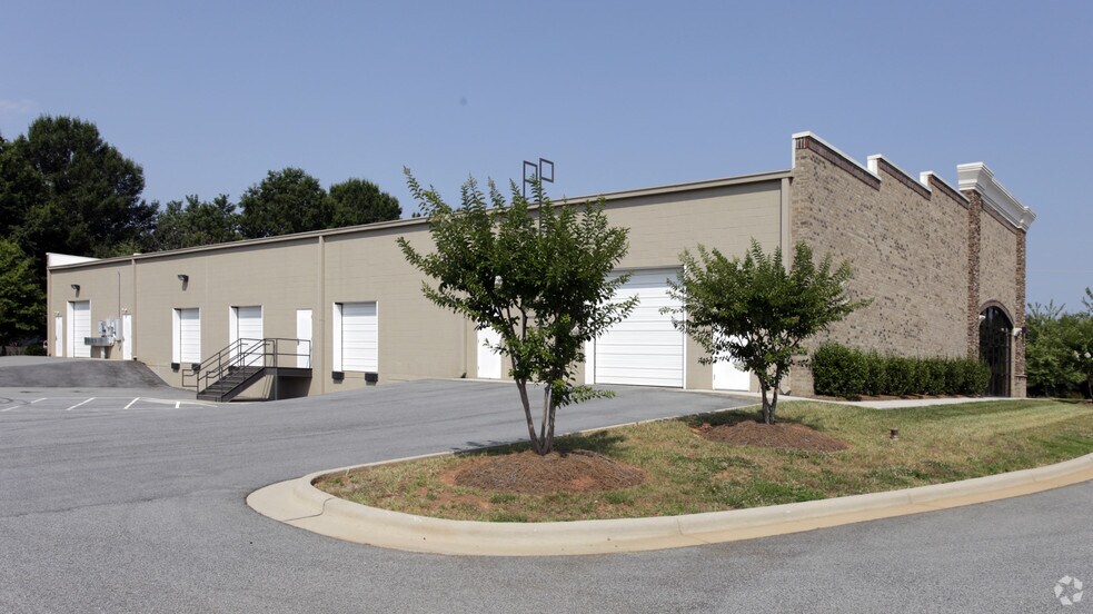 More Photos Of 1196 Pleasant Ridge Rd, Greensboro Research And Development For Lease