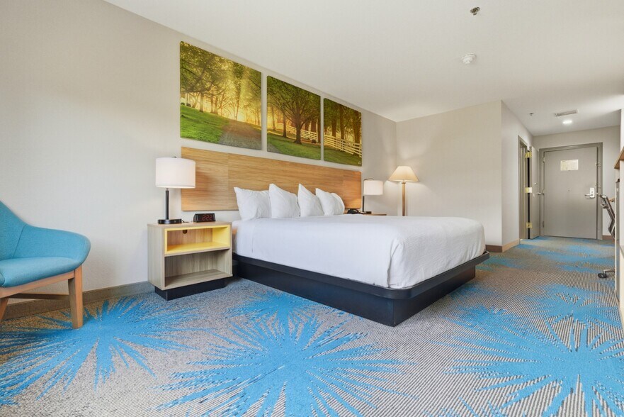 More Photos Of 1011 Highway 64 E, Wynne Hotel For Sale