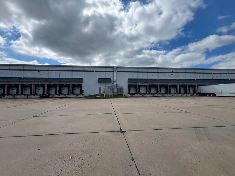 More Photos Of 4608 Appliance Dr, Belcamp Warehouse For Lease