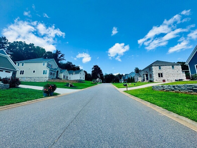 More Photos Of 0 Tulip Court, Morganton Land For Sale