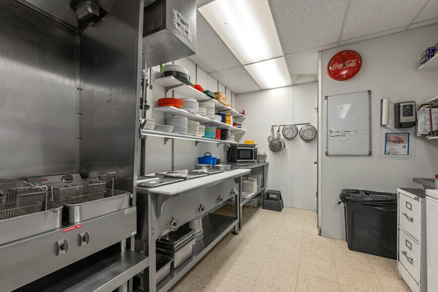 More Photos Of 822 Main St, Walsenburg Restaurant For Sale