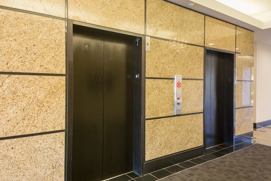 More Photos Of 1945 The Exchange SE, Atlanta Office For Sale
