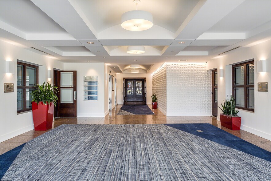 More Photos Of 55 Capital Blvd, Rocky Hill Office For Lease