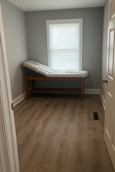 More Photos Of 9 Franklin St, Morristown Office For Lease