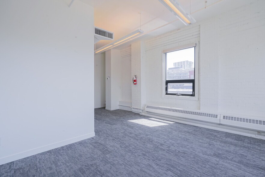 More Photos Of 43 Davies Ave, Toronto Office For Lease
