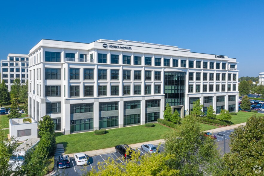 More Photos Of 3700 Arco Corporate Dr, Charlotte Office For Lease