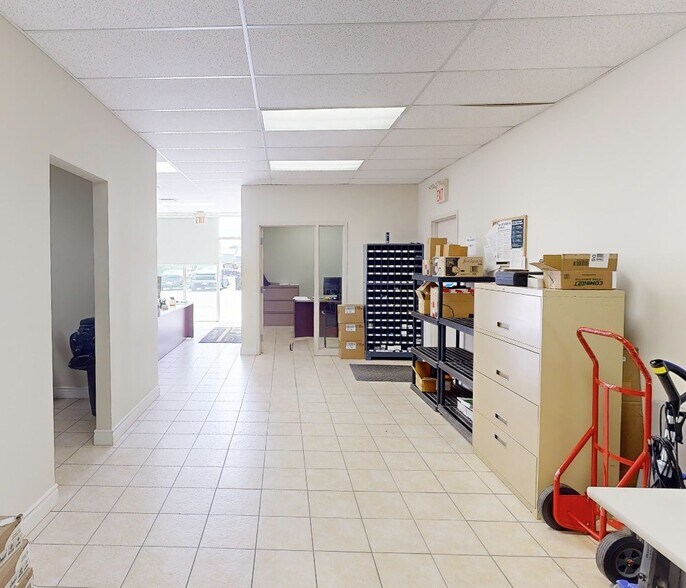 More Photos Of 53 James St, Arnprior Flex For Sale