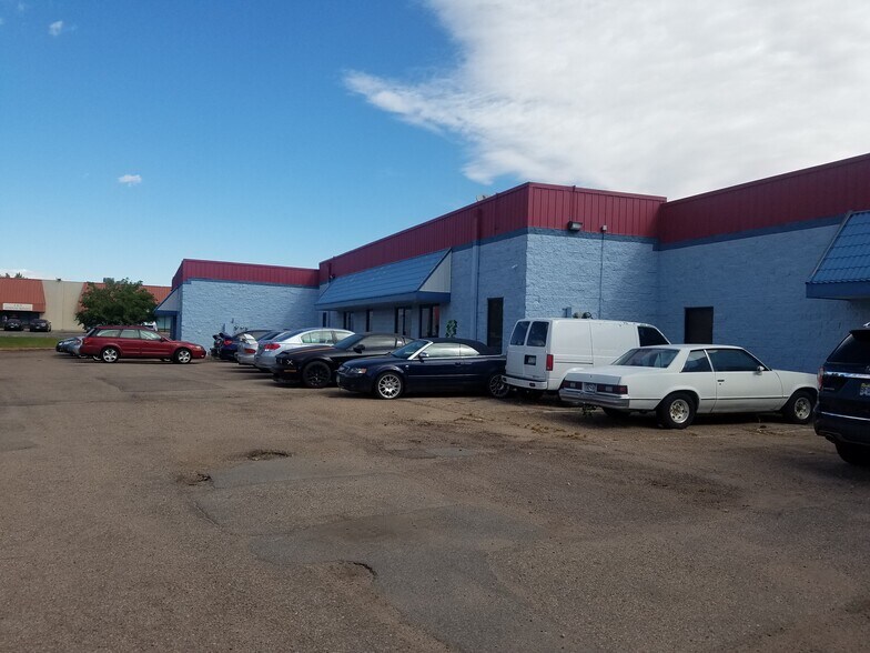More Photos Of 11480 Cherokee St, Northglenn Warehouse For Lease