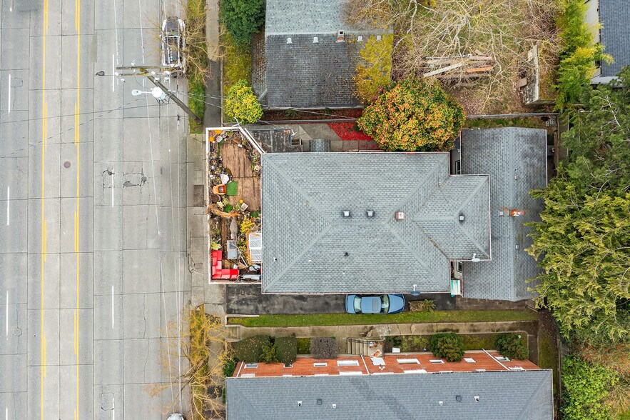 More Photos Of 7329 15th Ave NW, Seattle Apartments For Sale