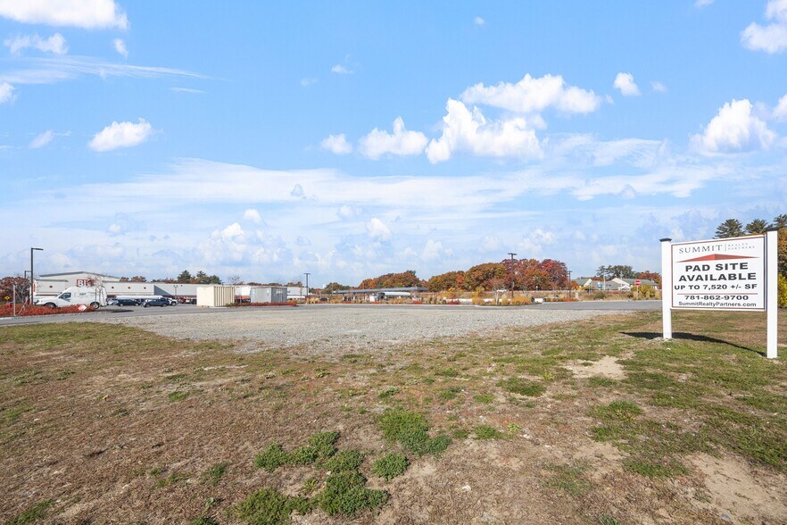 More Photos Of Lafayette Rd, Seabrook Land For Lease