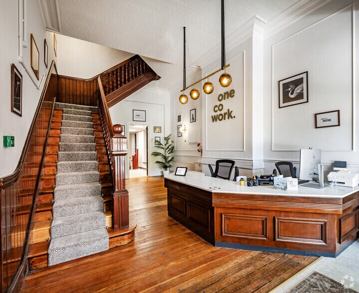 Primary Photo Of 33-34 Winckley Sq, Preston Coworking Space