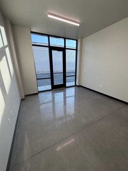 More Photos Of 3584 N Main St, Spanish Fork Industrial For Lease