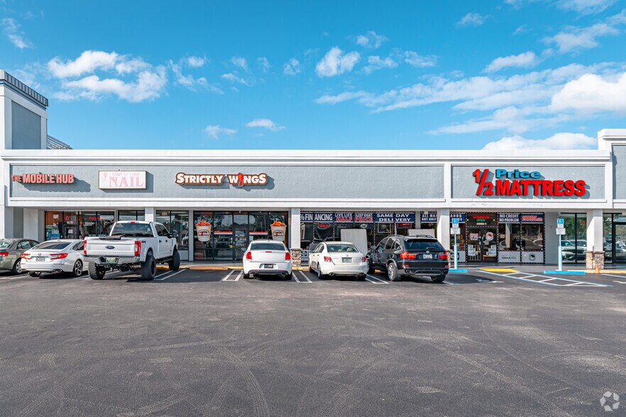 More Photos Of 4869-4975 Okeechobee Blvd, West Palm Beach Unknown For Lease