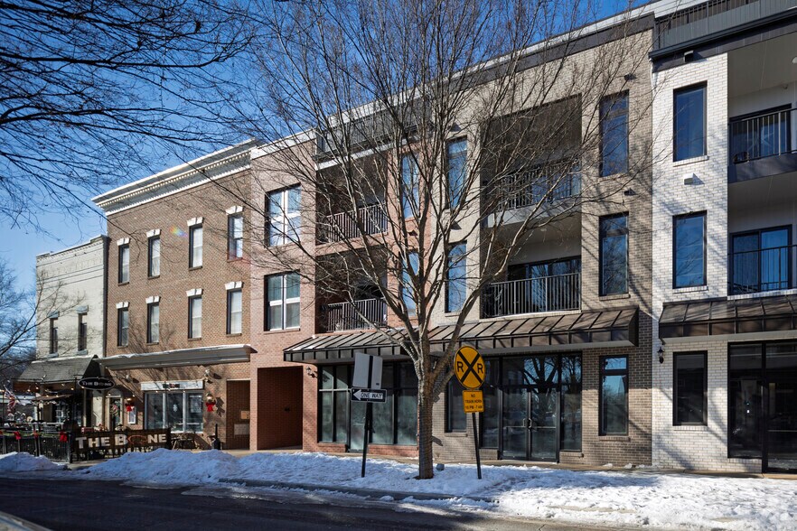 More Photos Of 9414 Battle St, Manassas Apartments For Lease