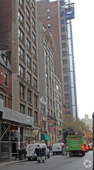 More Photos Of 37 E 28th St, New York Office For Lease