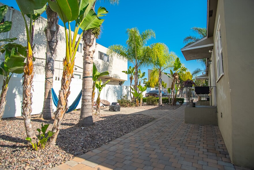 More Photos Of 4154-4158 Estrella Ave, San Diego Apartments For Sale