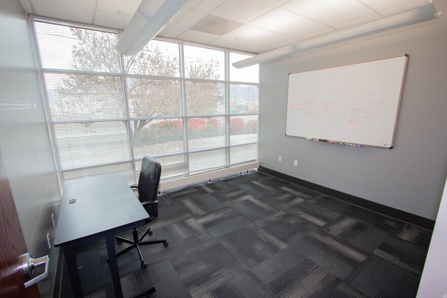 More Photos Of 1011 W 400 N, Logan Office For Lease