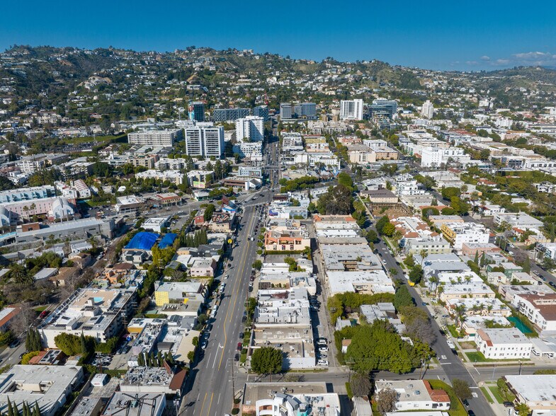 More Photos Of 908-910 N La Cienega Blvd, Los Angeles Storefront Retail Office For Sale