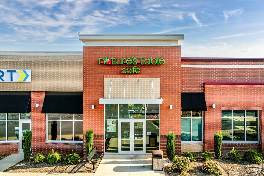 More Photos Of 2427 Cross Pointe Dr, Rock Hill Storefront Retail Office For Lease