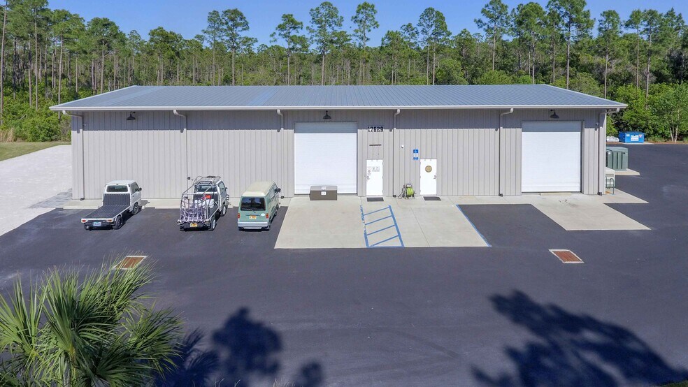 More Photos Of 17629 Cordova Pl, Panama City Beach Industrial For Sale