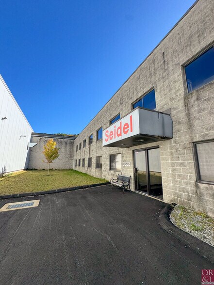 More Photos Of 2223 Thomaston Ave, Waterbury Manufacturing For Lease