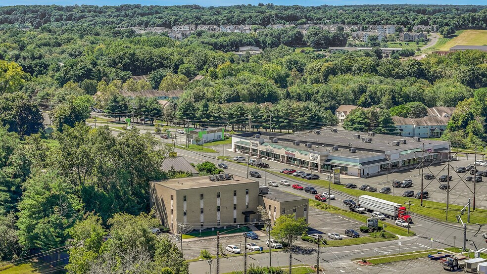 More Photos Of 351 Merline Rd, Vernon Medical For Lease