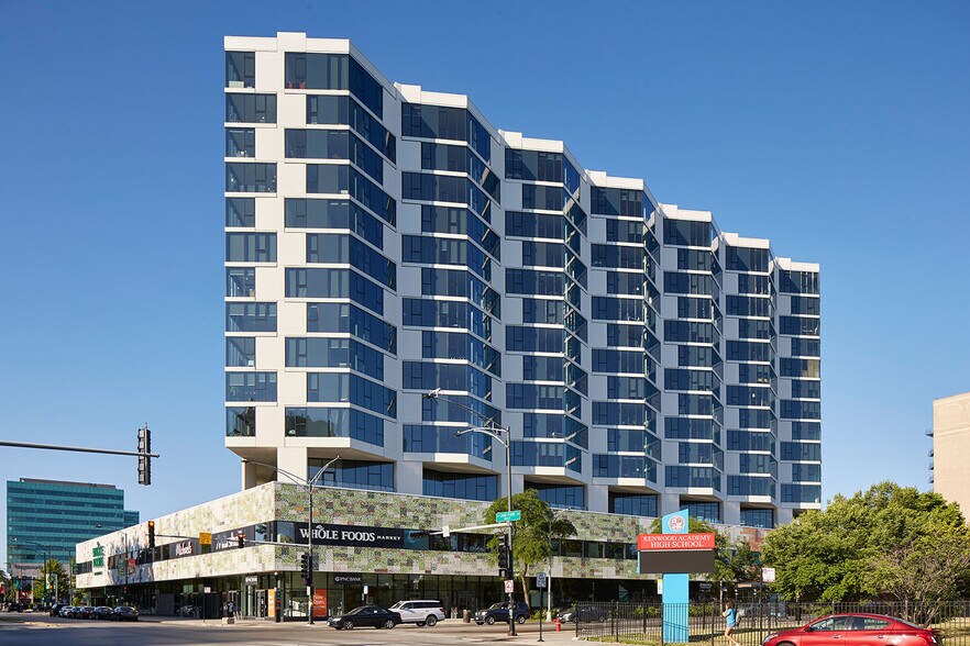 More Photos Of 5113 S Harper Ave, Chicago Coworking Space