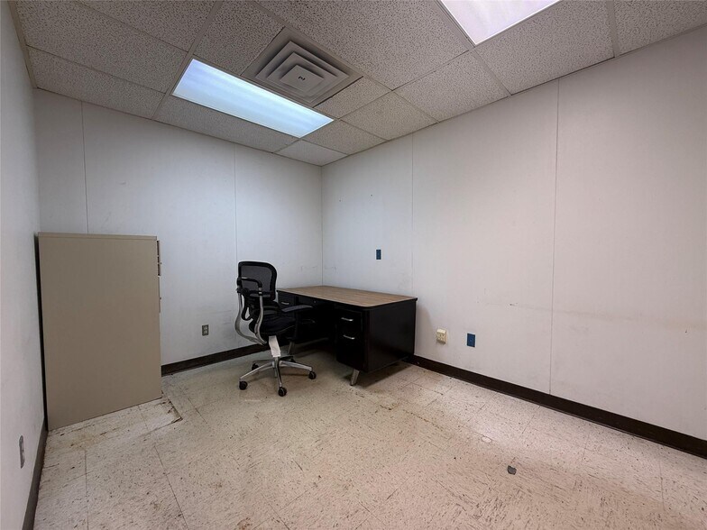 More Photos Of 4533 N FM 312, Winnsboro Industrial For Sale