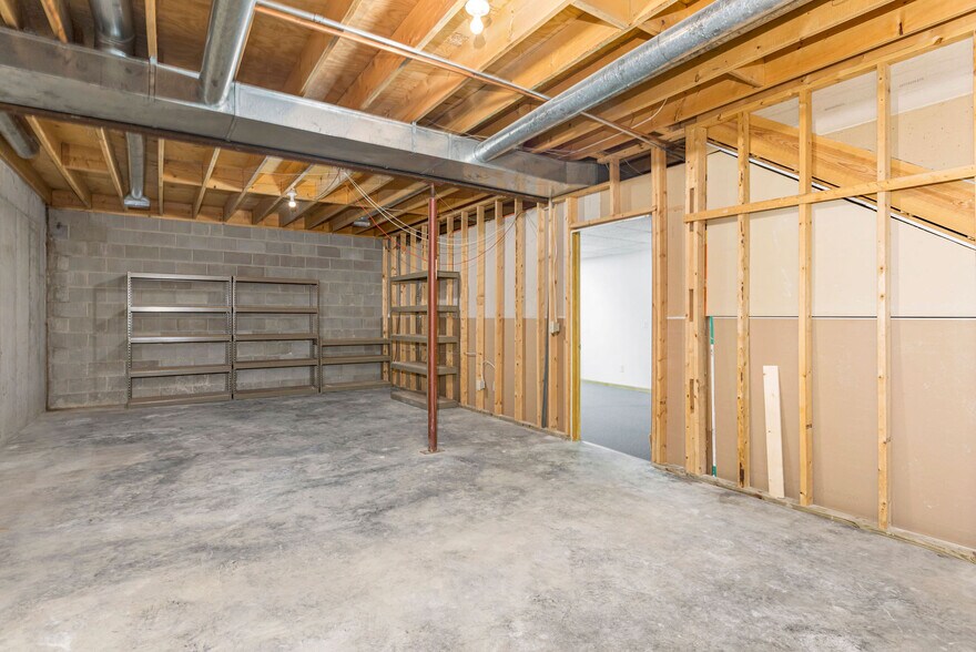 More Photos Of 5850 Boymel Dr, Fairfield Medical For Sale