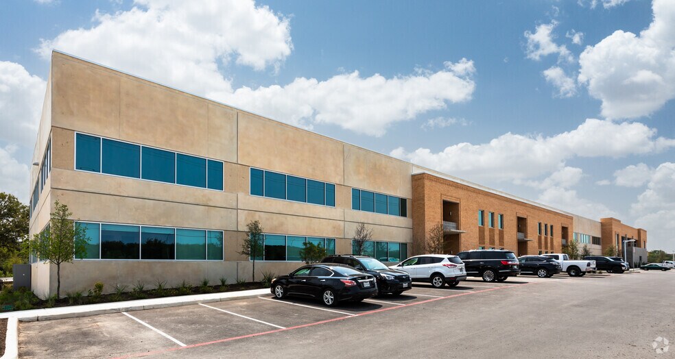 More Photos Of 14410 Wurzbach Pky, San Antonio Unknown For Lease