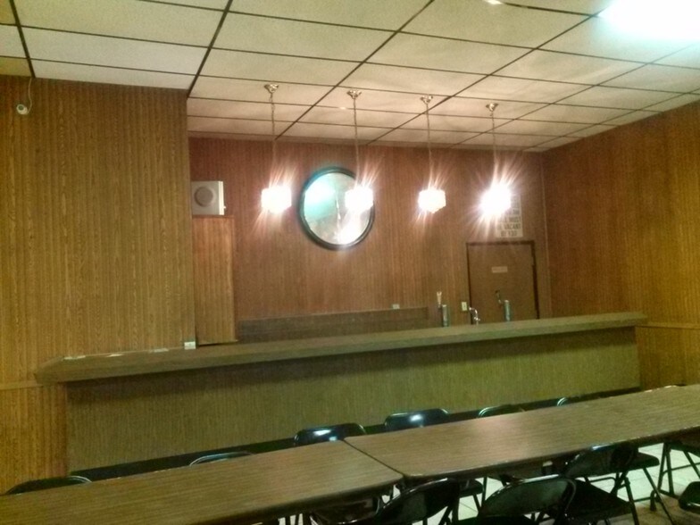 More Photos Of 5186 E Davison St, Detroit Lodge Meeting Hall For Sale