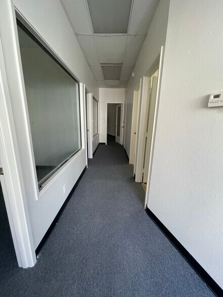 More Photos Of 200 Valley Dr, Brisbane Light Manufacturing For Lease