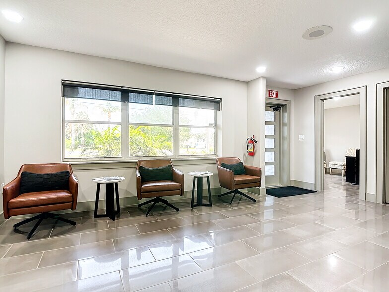 More Photos Of 285 S Central Ave, Umatilla Medical For Sale