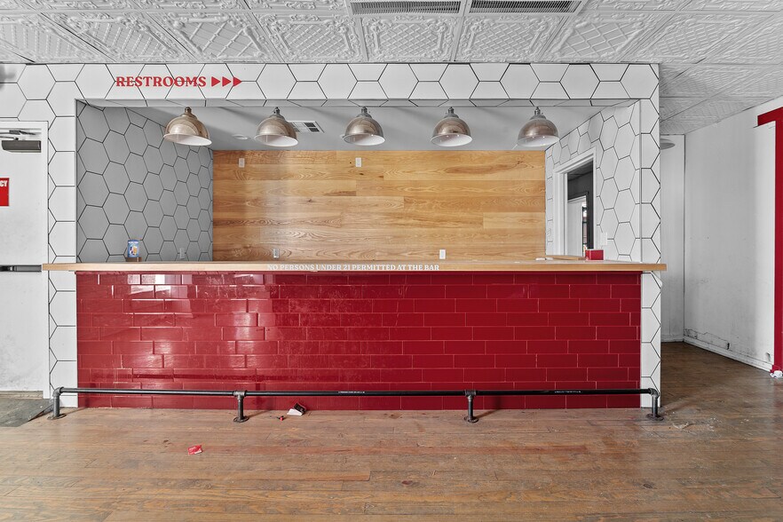 More Photos Of 332 E 1st St, Tulsa Restaurant For Lease