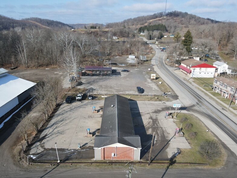 More Photos Of , Waynesburg Specialty For Sale