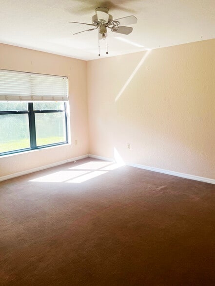 More Photos Of 15833 N US Highway 301, Citra Lodge Meeting Hall For Sale