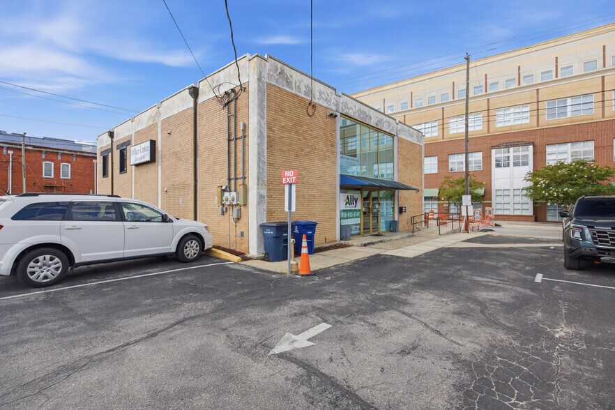 More Photos Of 201 New Bridge St, Jacksonville Office Residential For Sale