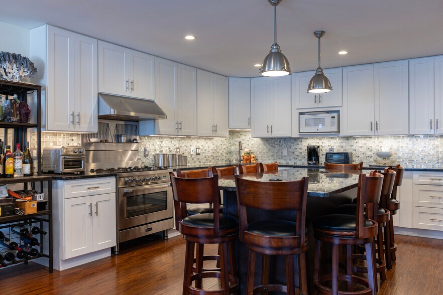 More Photos Of 14 Clinton Ave, Jamestown Apartments For Sale